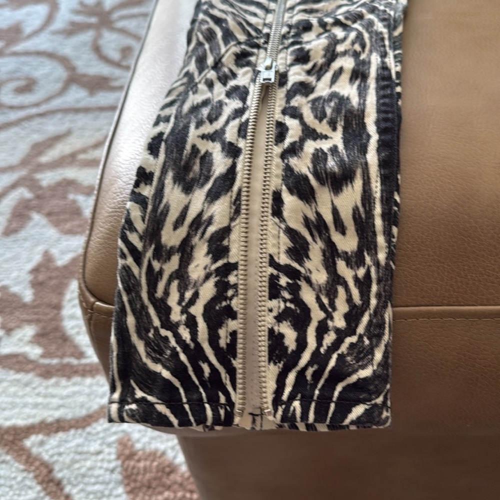 Pant - Picture 4 of 6